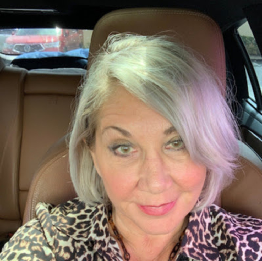 Meet your Posher, Peggy